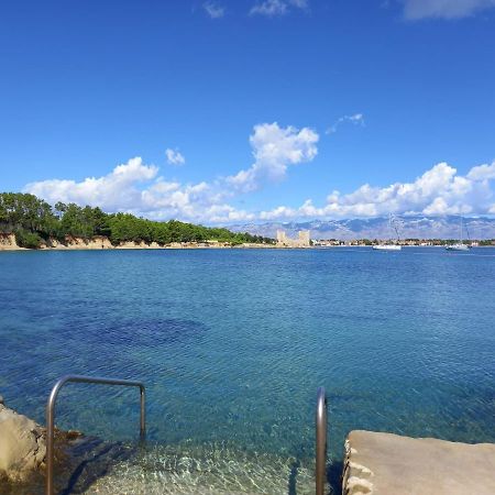 Apartmani Nella Vir Buitenkant foto